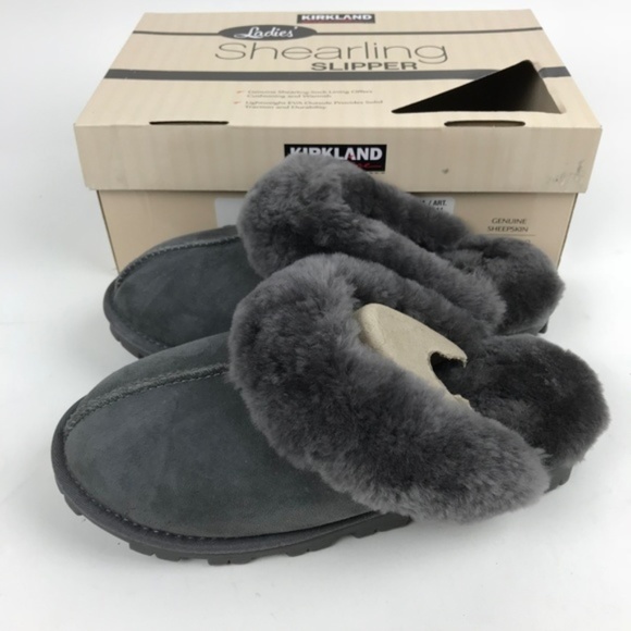 Kirkland Signature Shoes - New KIRKLAND Ladie's Shearling Slippers Grey